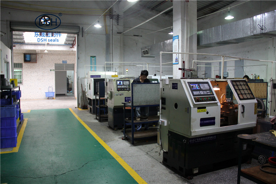 數(shù)控車床（自動化機床；CNC lathe）